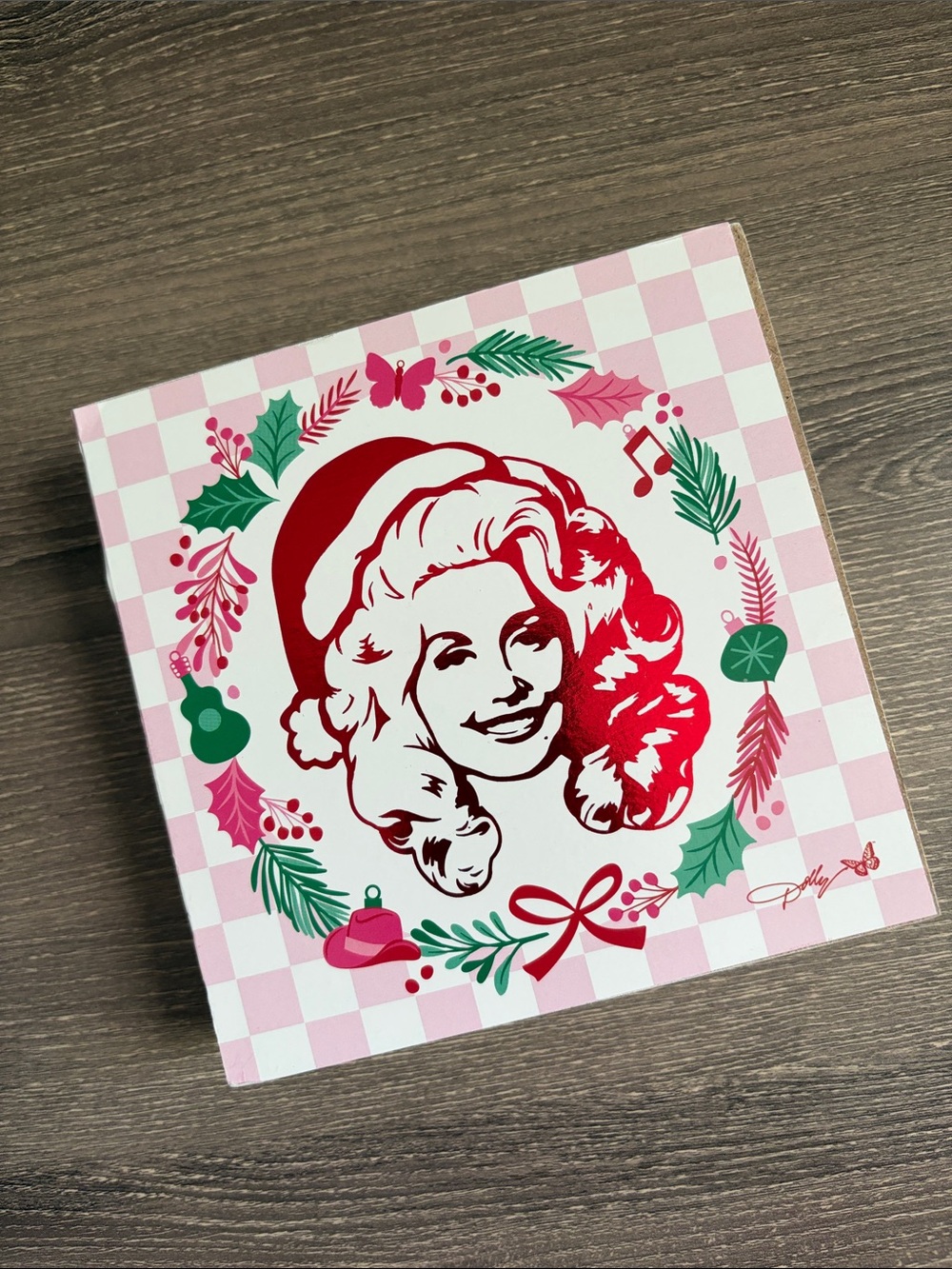 ❤️$8 NWT Dolly Parton Wooden Christmas Decor - Wreath Block